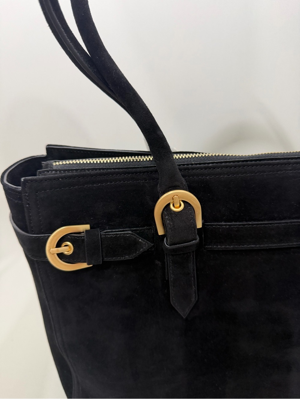 REFORMATION
Beatrice Suede Tote - Black - Picture 4 of 10